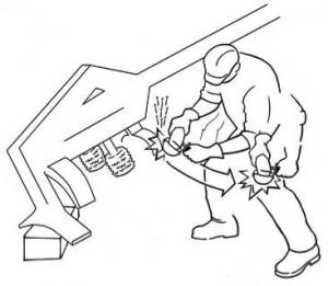 OPERATOR INJURED WHILE SHARPENING DELIMBER KNIVES