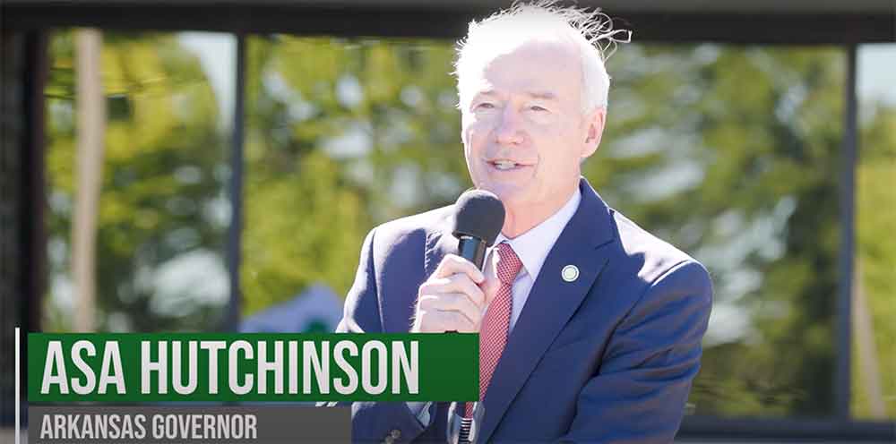 Arkansas Center For Forest Business Holds Ribbon Cutting